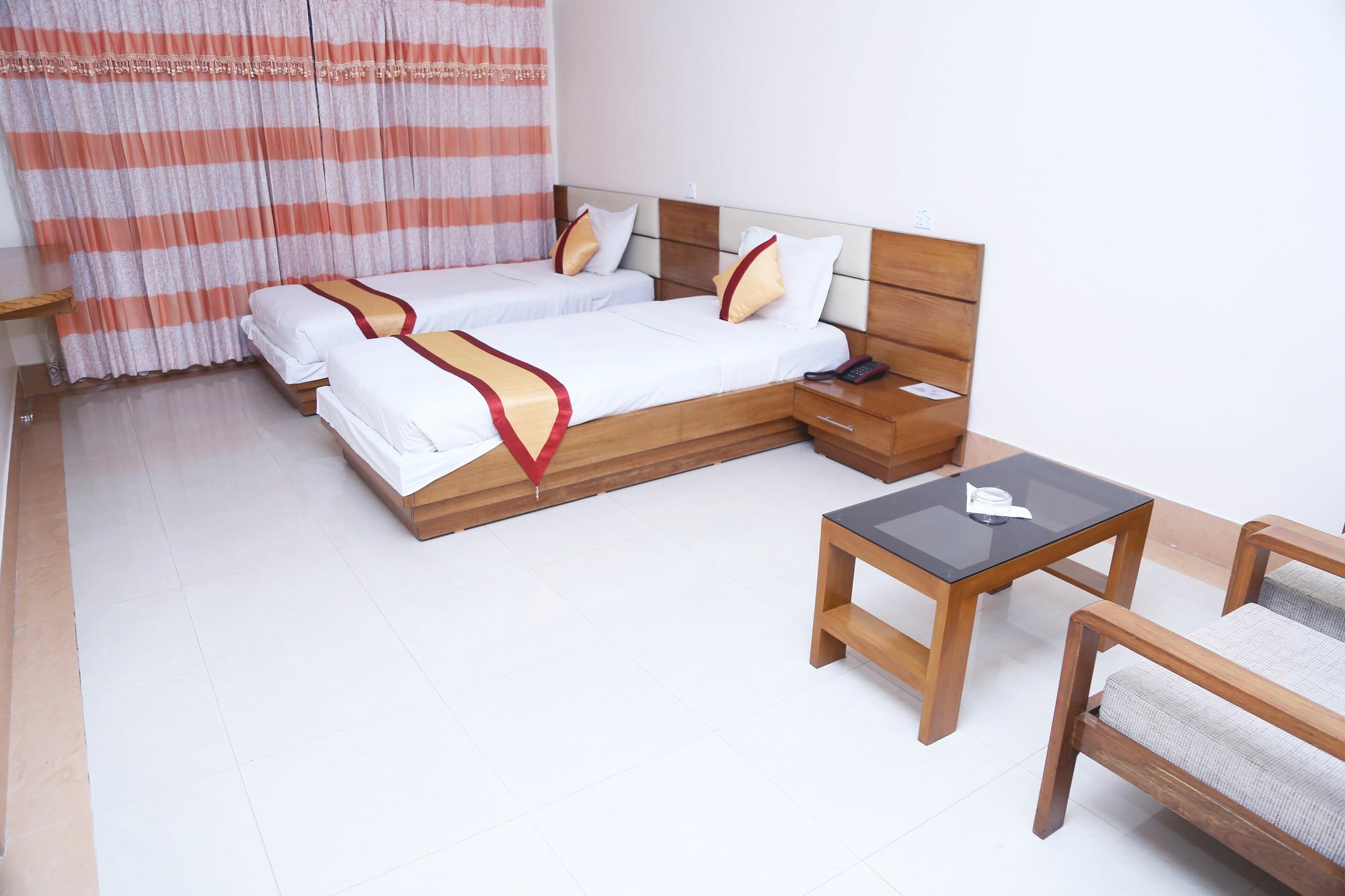 Hotel Garden Inn Szilhet Kültér fotó