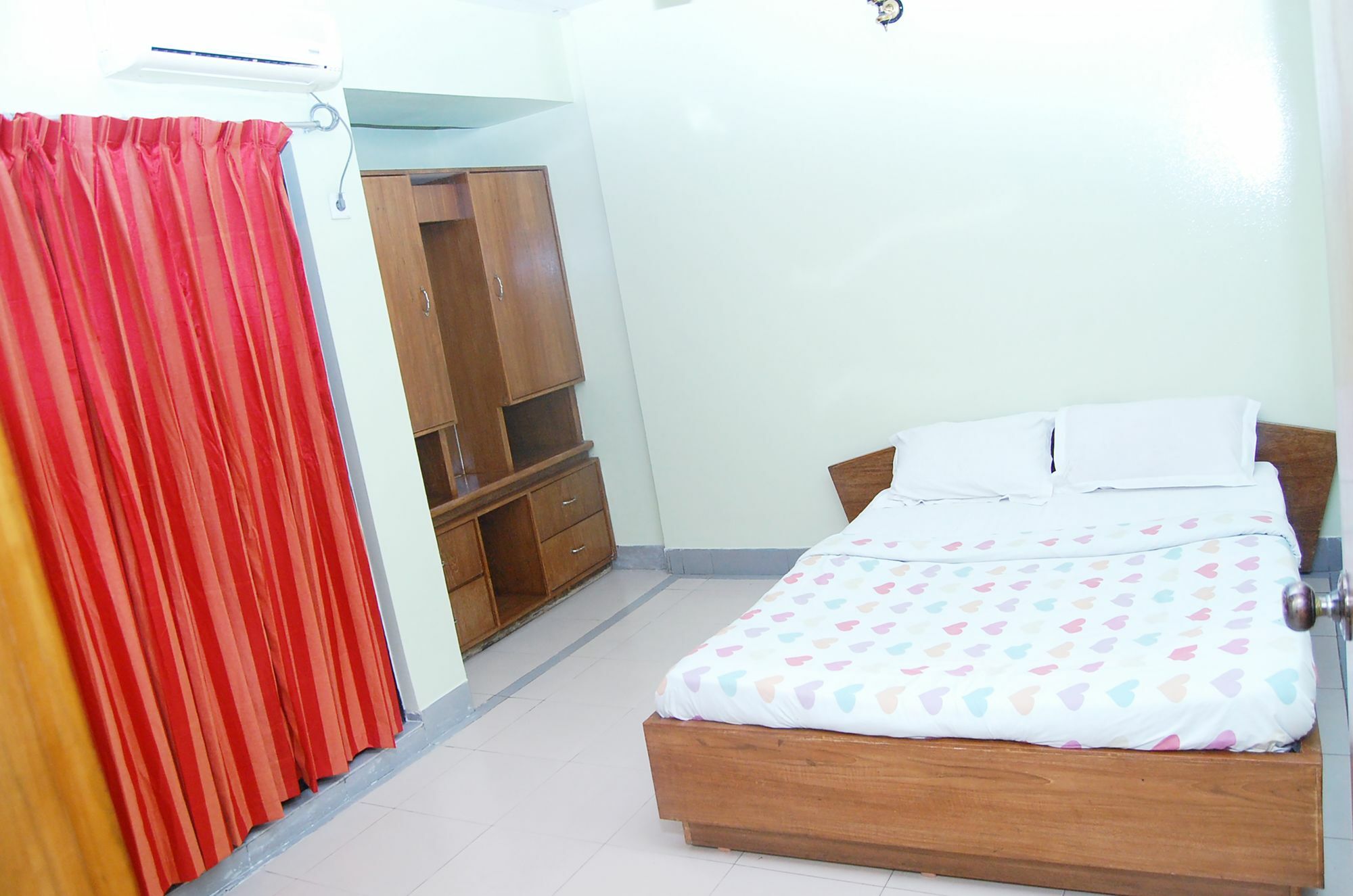 Hotel Garden Inn Szilhet Kültér fotó